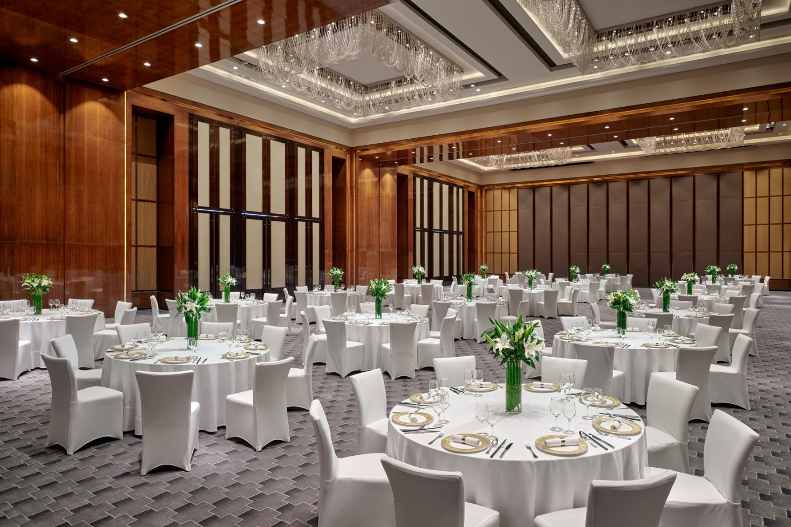 NCD_Niccolo-Ballroom-Round-Table-_2023-opq3232110948.jpg
