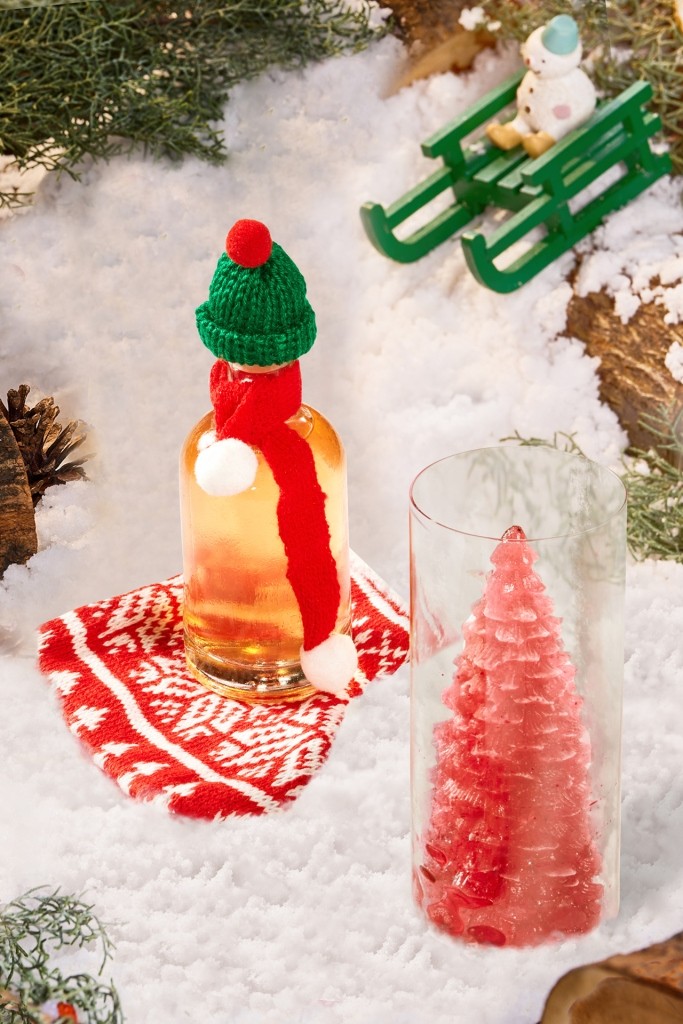 Calypso-Winter-Chalet-Christmas-Tree.jpg