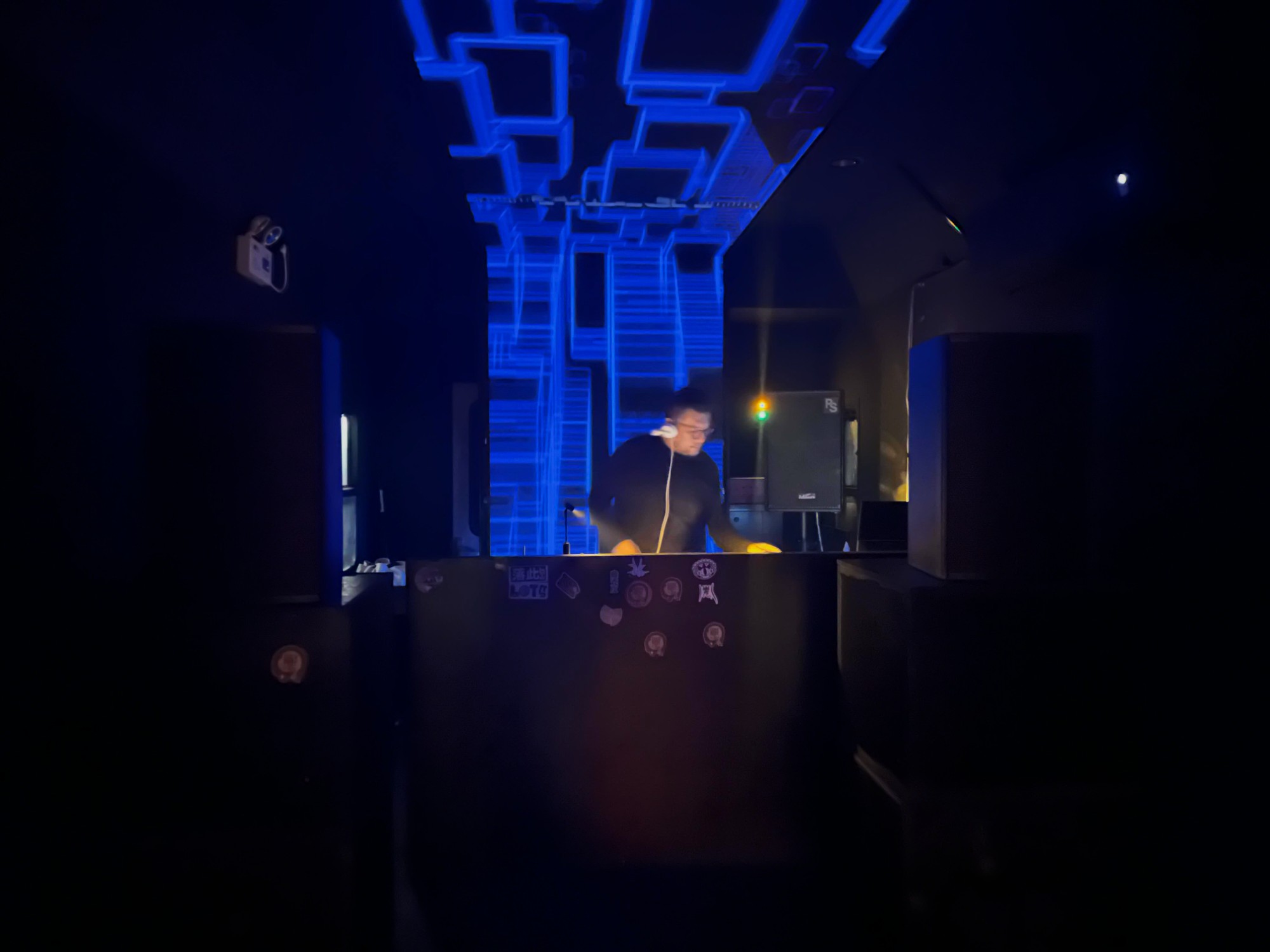 djbooth.jpg