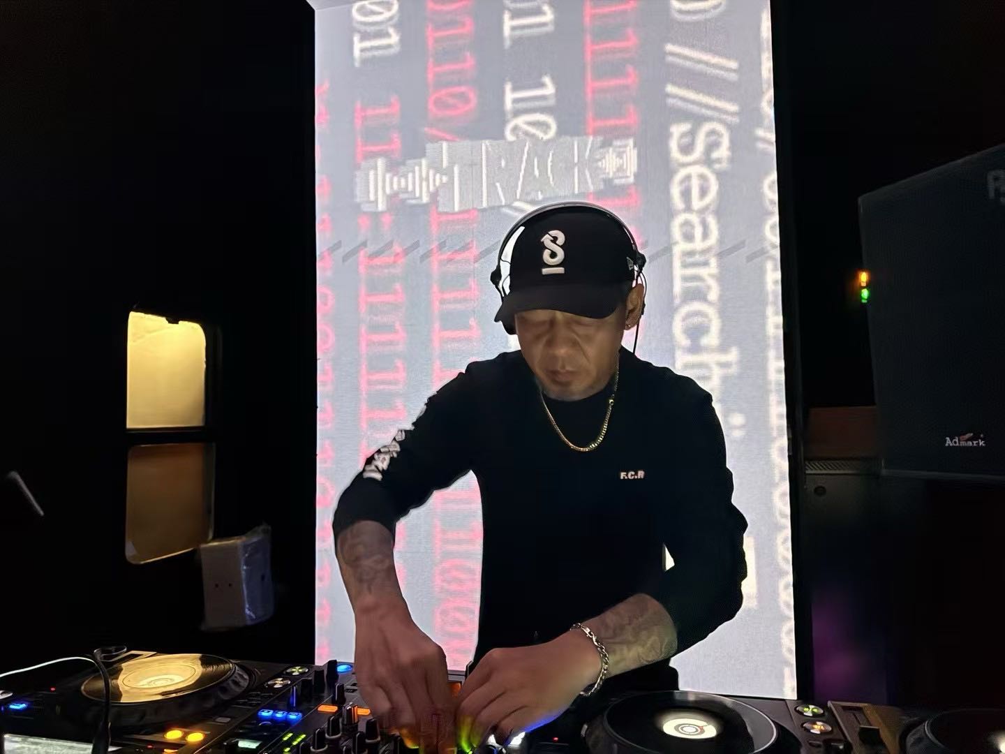 ouyangdj.jpg