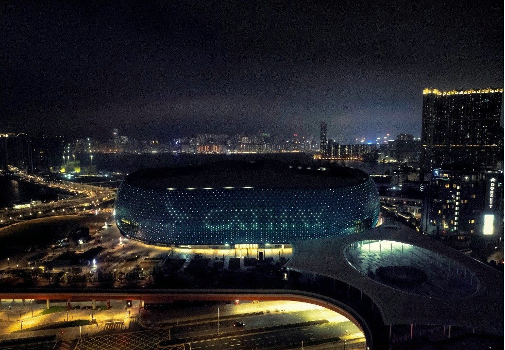 Cathay-s-branding-was-featured-on-the-fa-ade-of-Kai-Tak-Stadium-marking-the-official-unveiling-of-Cathay-as-the-exclusive-Founding-Travel-Partner-of-Kai-Tak-Sports-Park..jpg