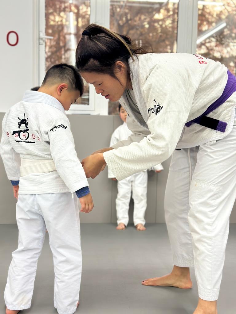 Eva-teaching.jpg