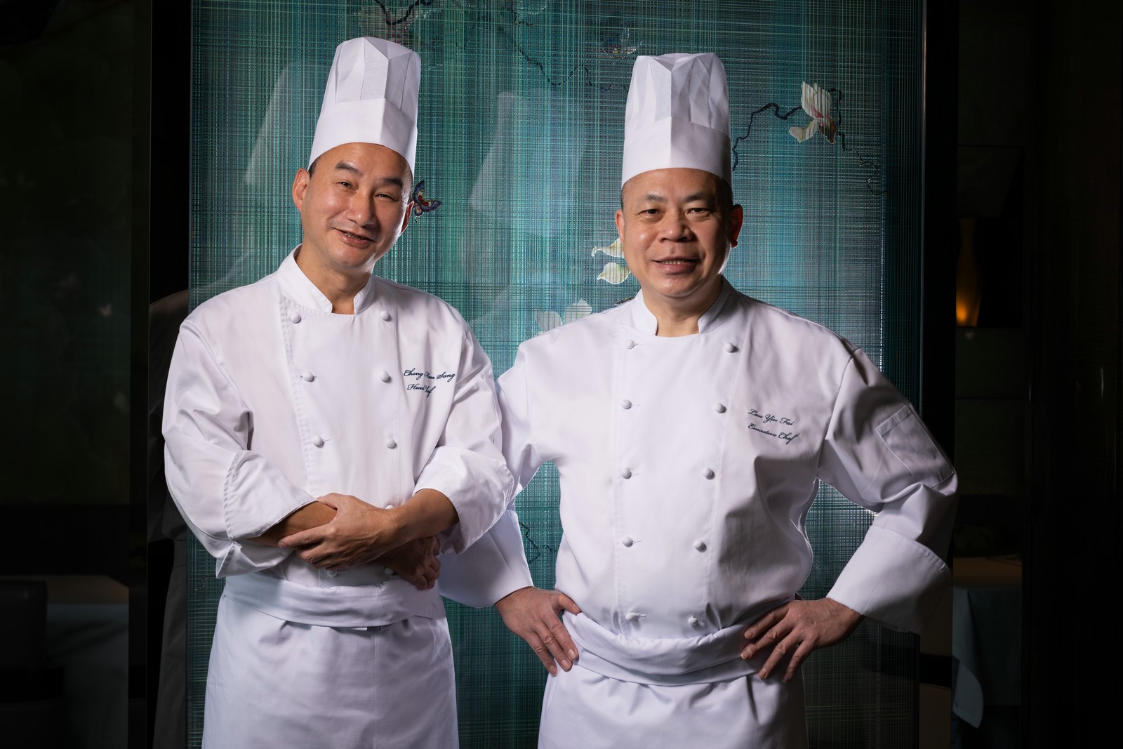 lai-ching-heen_left-head-chef-cheng-man-sang-_-right-executive-chef-lau-yiu-fai-_landscape_52664440664_o.jpg