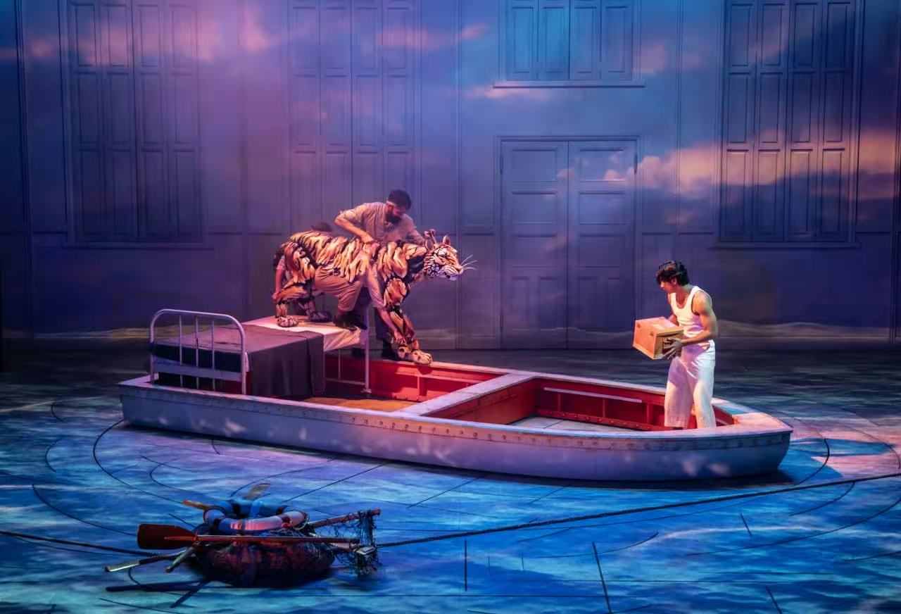Life-of-Pi-002.jpg