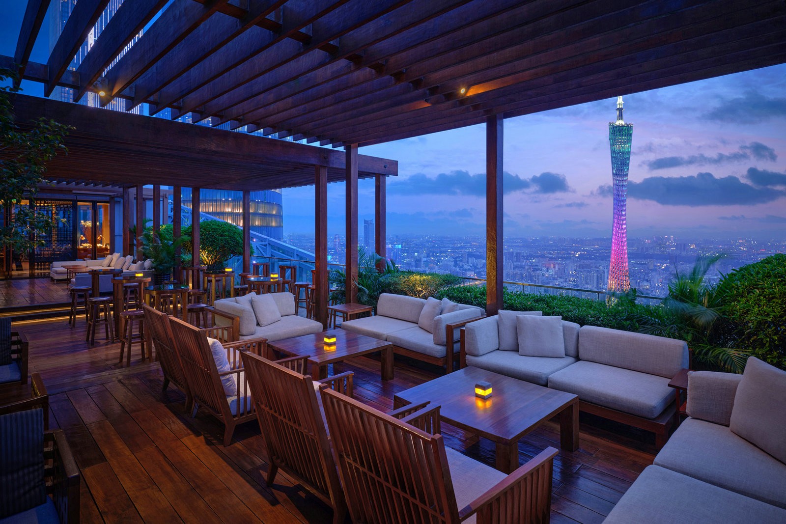 The-Roof-Bar-at-Park-Hyatt-04.jpg
