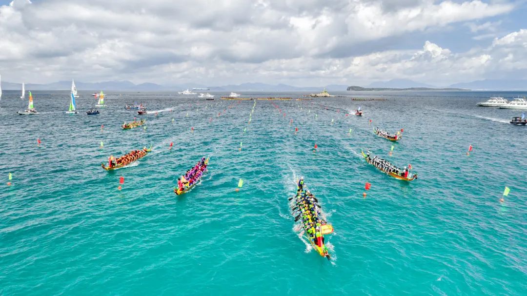Dapeng-Dragon-Boat-Race.jpg