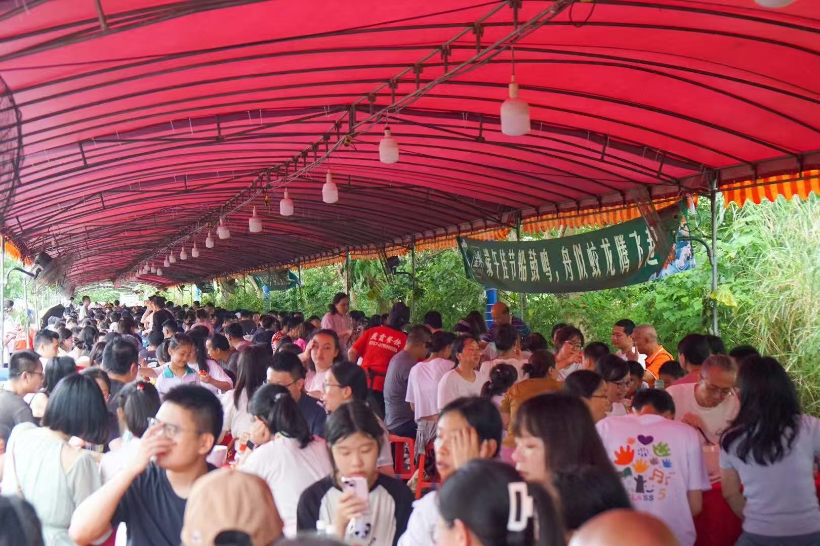 Dragon-Boat-Feast-006.jpg