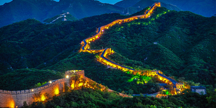 Your Guide to Night Tours of the Great Wall – Light Shows & All!