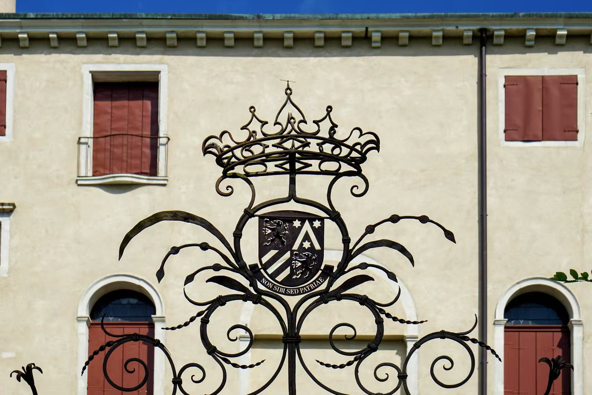 Wine, Walls, and Winks of History at Castello di Roncade