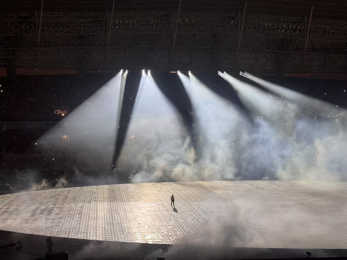Kanye West Fan Labels Shanghai Show 'Worst Ever'