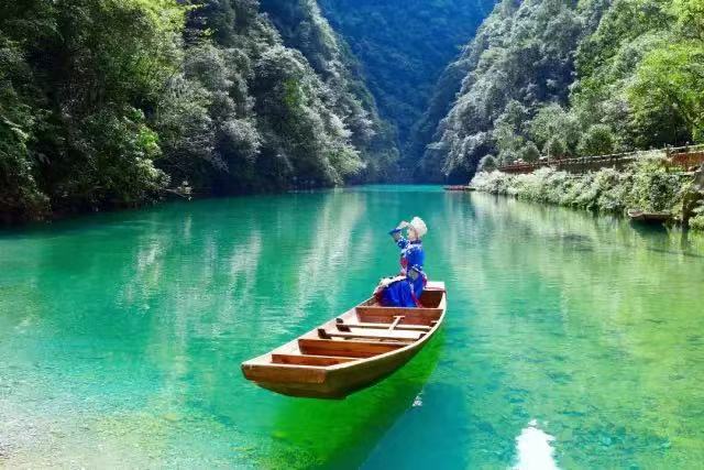 10 Amazing Trips to Take in China This Summer & Fall