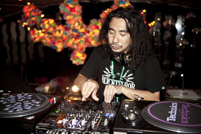 Wooozy Offline x Space Debris Committee presents DJ Nobu @ Migas