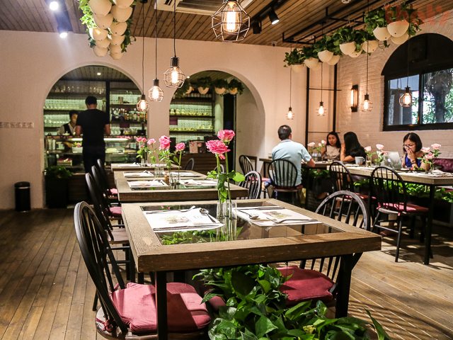 Monceau Cafe Shanghai